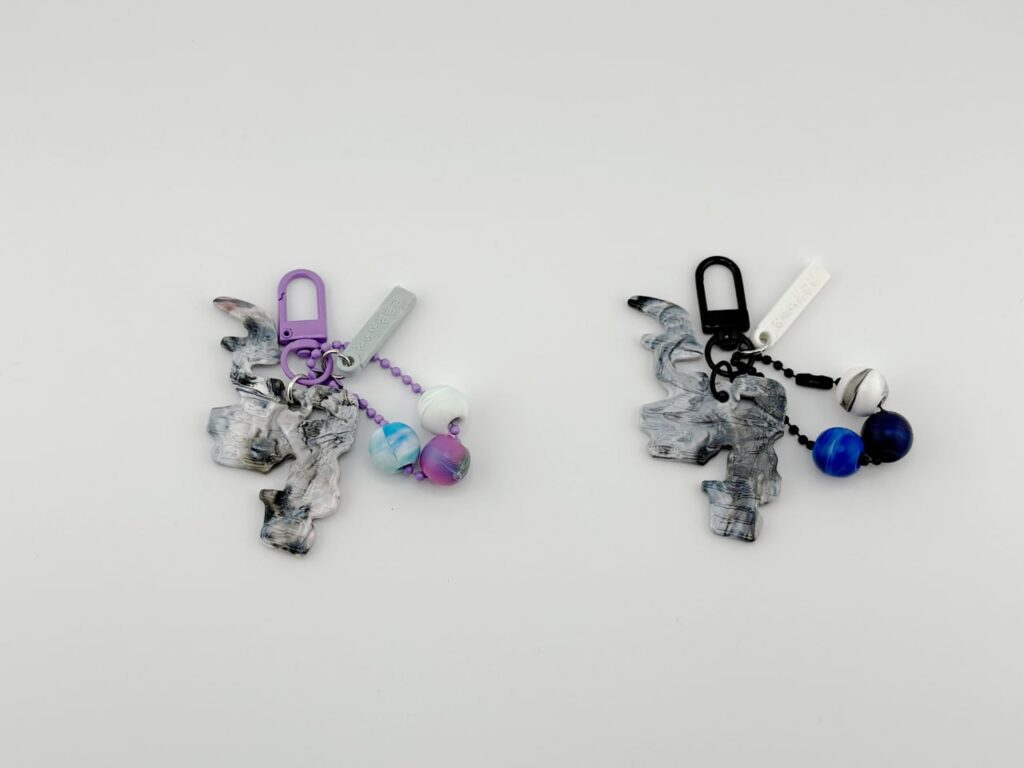 장애여성공감 후원 키링 흰/검 버전