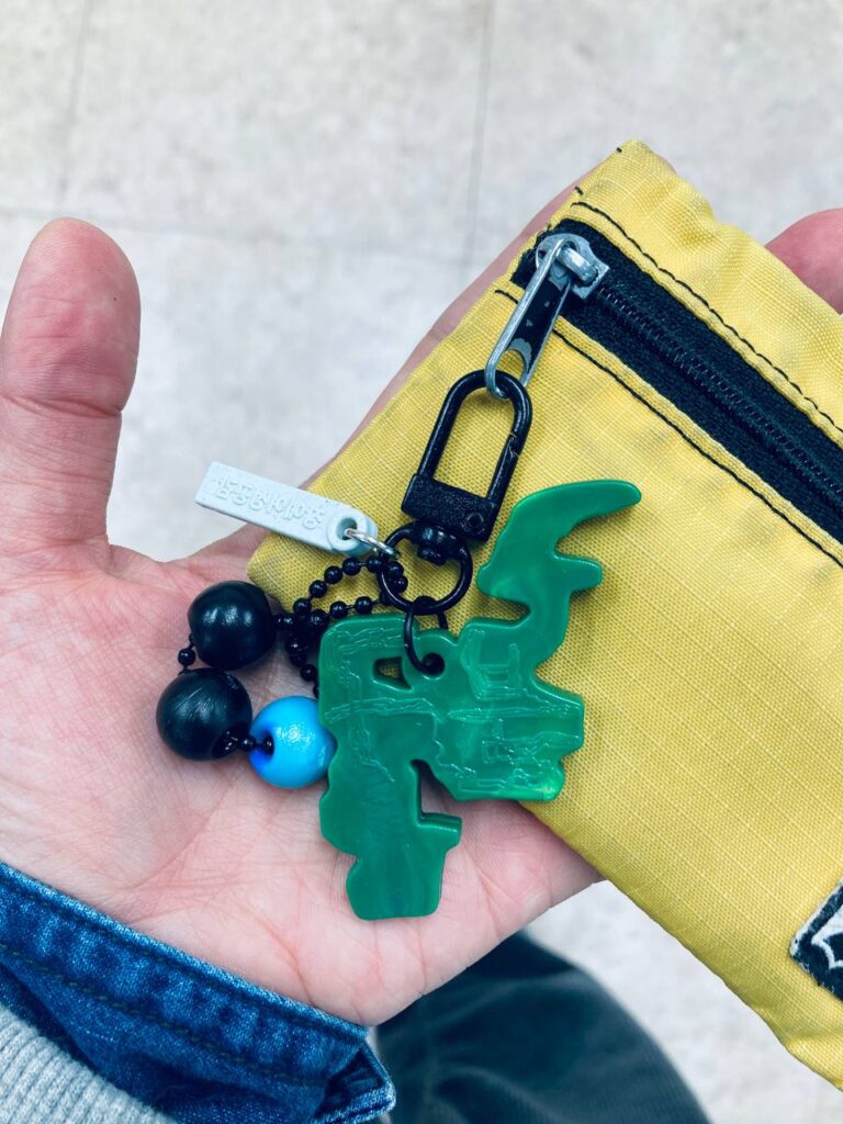 키링 지갑에 달았을 때